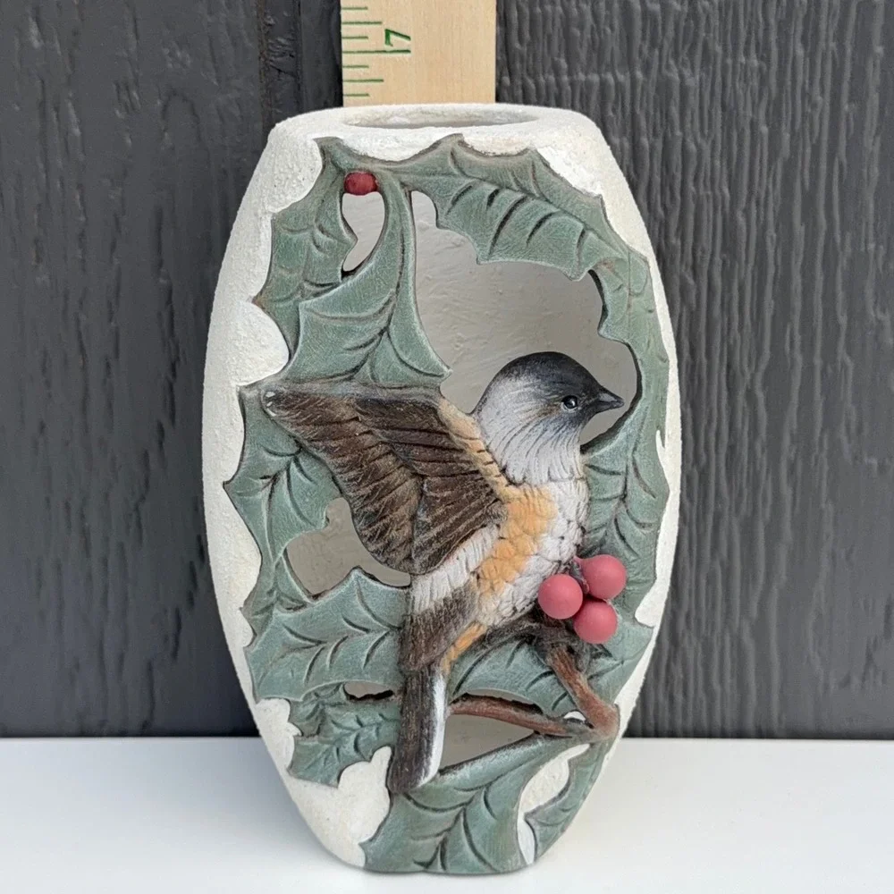 Vintage‎ Chickadee Bird Ceramic Vase Holly Berry Cut Out Nature Decor 6.5